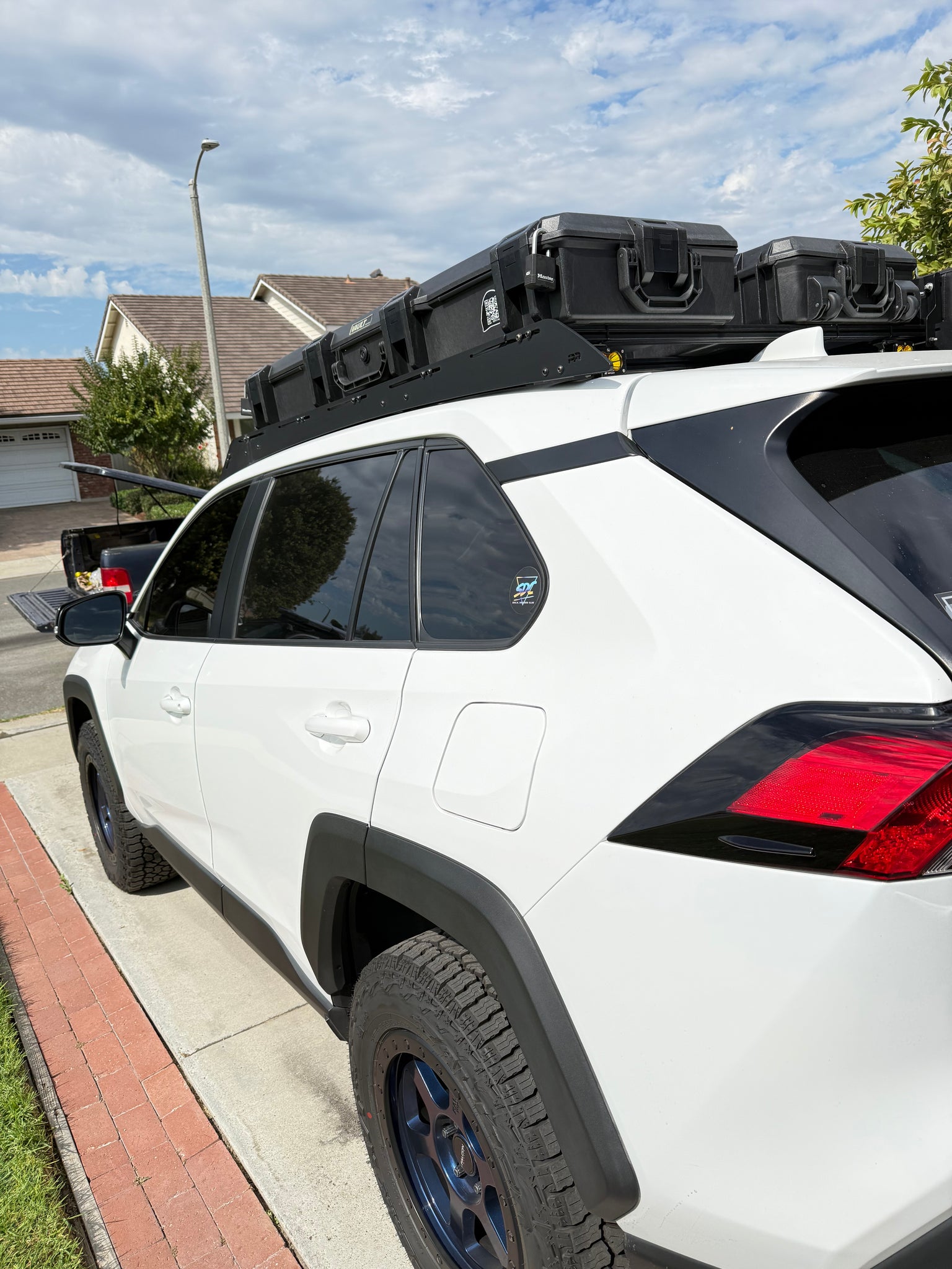 Longboard Rack For Rav4 2019-2026 Toyota RAV4 Prospeed Roof Rack – Prospeed Rack